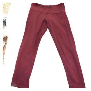Lululemon maroon crops. Size 4.